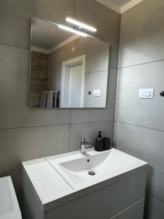 Apartman Ana Sveti Anton  Екстер'єр фото