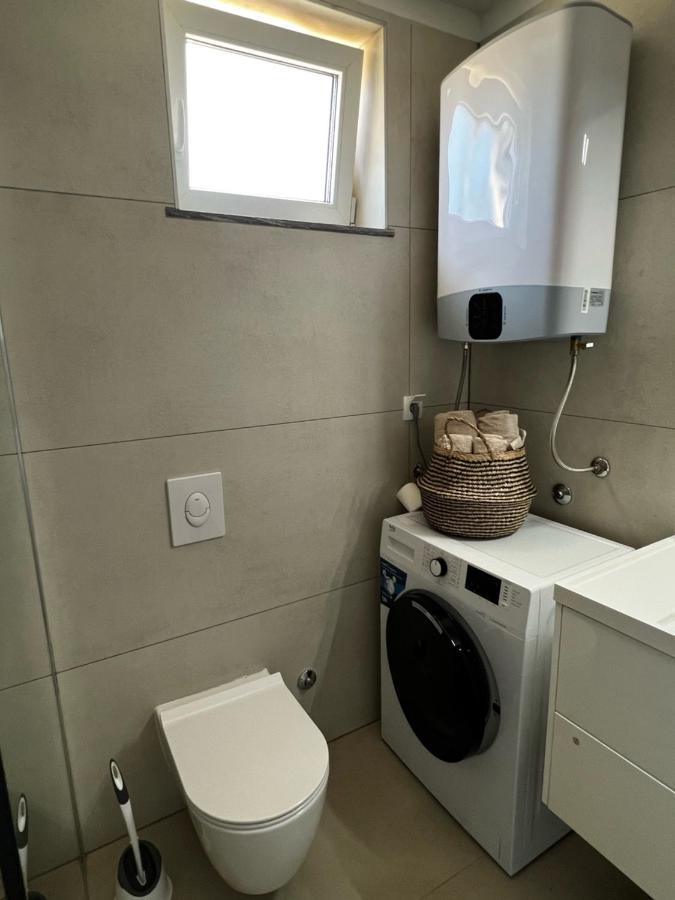 Apartman Ana Sveti Anton  Екстер'єр фото